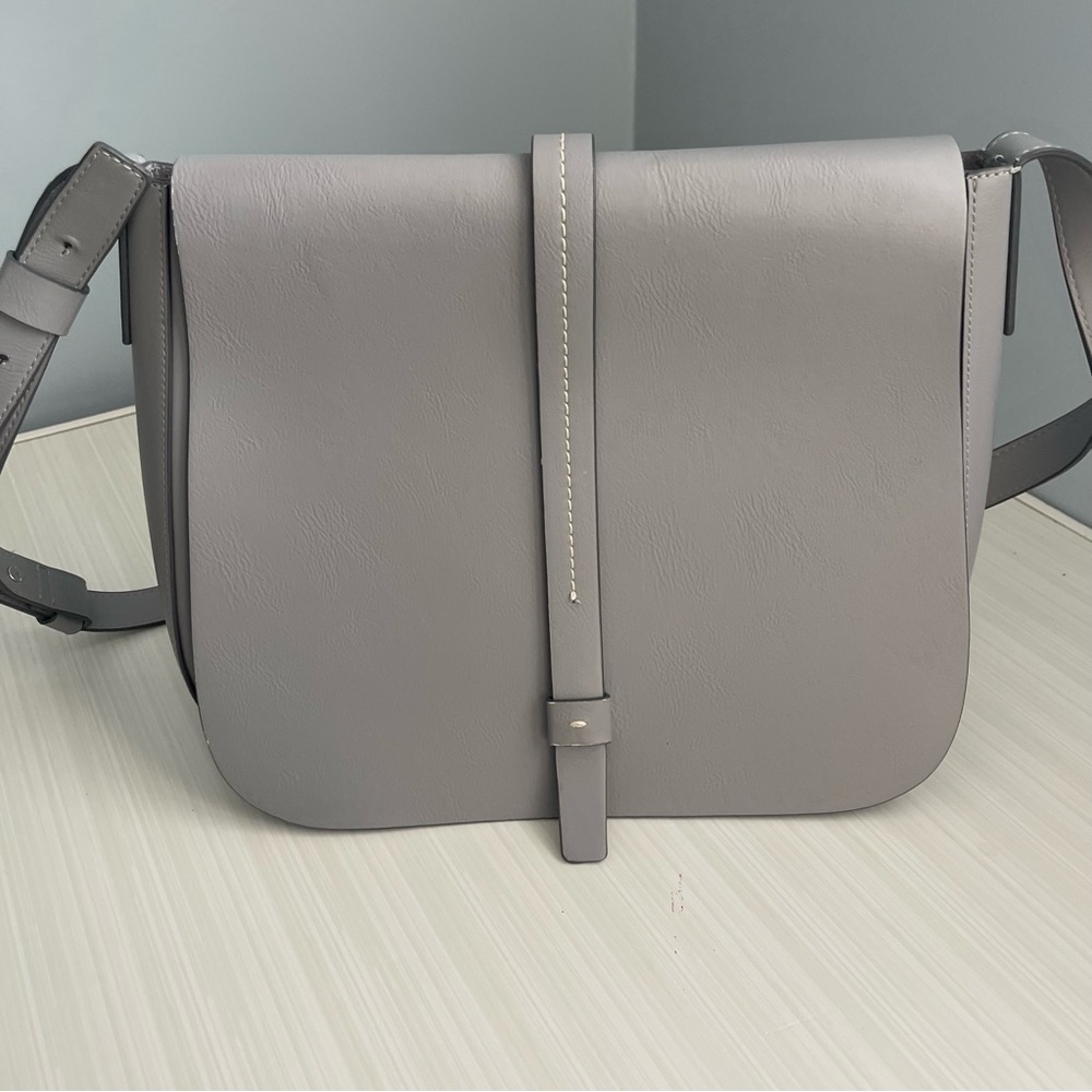 GAP Gray Messenger Bag